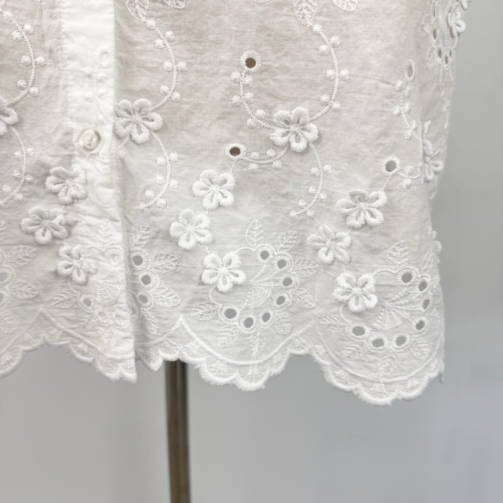 SUSAN GRAVER Pure Eyelet Applique 3D Button Front SHIRT Top 1X White Lace - Picture 9 of 14